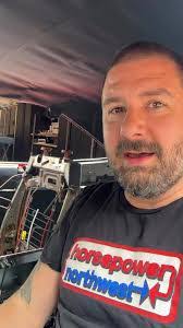 Ryan Halford's Instagram, Twitter & Facebook