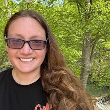 Defending incorrect spelling of 'yall'