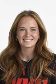 Jenna Blanton's Instagram, Twitter & Facebook