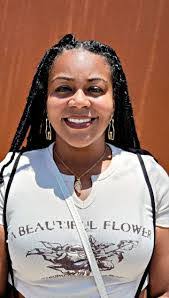 Latasha Warren's Instagram, Twitter & Facebook