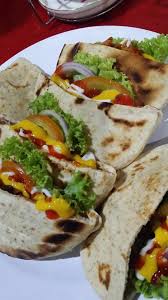 Resep kebab ayam merupakan makanan asli orang timur yang keberadaannya sudah sangat familiar sekali. Resepi Kebab Ayam Pasar Malam