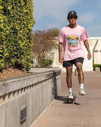 Nyjah imani huston (born november 30, 1994) is an american professional skateboarder and was the overall champion at competition series in 2010, 2012, 2014, 2017, and 2019. Nyjah Huston