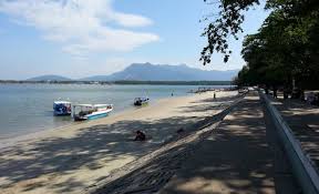 Terletak di dalam cinta sayang golf and country resort, taman tema yang berkeluasan 7 hektar ini padat dengan pelbagai tarikan menarik seperti 4 water coasters, wall climbing, kids area play dan lazy river. Apa Ada Di Sungai Petani 14 Tempat Menarik Di Sungai Petani Wajib Kunjungi Ammboi