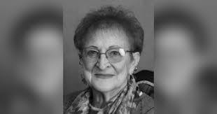 Shana Christopher's Instagram, Twitter & Facebook