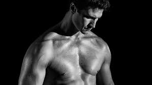 20 Hot Moves That Will Drive Him Crazy 20 hot moves that will drive him crazy