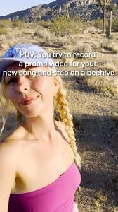 Maddie Carpenter's Instagram, Twitter & Facebook