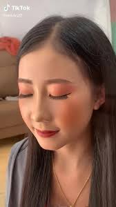 Kuv tus me poj niam ntxim o