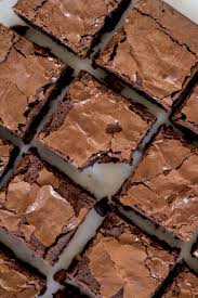 Bakery Style Brownies With No Cocoa Powder Video Tips Lifestyle Of A Foodie Recipe Food Cravings Love Food Yummy Food
