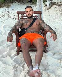 In mtv's ex on the beach: Bekannte Tv Stars Das Ist Der Neue Ex On The Beach Cast Promiflash De