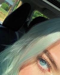 I Will Never Dye My Hair Blue Me A Few Months Ago Anyways Thank U Bescene For Making Green Hair Girl Hair Colors For Blue Eyes Dye My Hair
