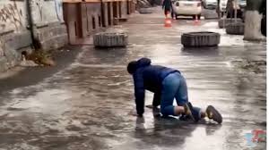Київ) is the capital and most populous city of ukraine. Meteo Intenso Gelicidio Nella Capitale Ucraina Kiev Centinaia Di Incidenti E Disagi Video 3b Meteo