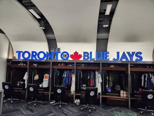 The official auction site of Jays Auctions | Toronto Blue Jays Auctions