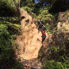 It borders selangor on the north, pahang in the east, and melaka and johor to the south. Thick Forest Picture Of Gunung Angsi Seremban Tripadvisor