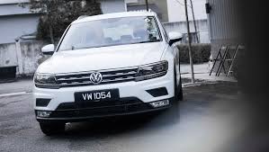 We have gathered all of the most frequently asked questions and problems relating to the volkswagen tiguan in one spot to help you decide if it's a smart buy. Topgear Test Drive Volkswagen Tiguan 1 4 Tsi