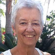 April Winegar's Instagram, Twitter & Facebook