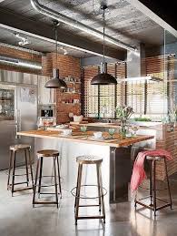 Cuisine A Mi Chemin Entre Style Industriel Et Rustique Tendance Cuisine Industrielle Cuisine Style Industriel Cuisine Loft