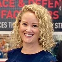 Jennifer Lovett's Instagram, Twitter & Facebook