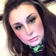 Carolyn Boutin's Instagram, Twitter & Facebook