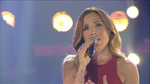 Tex varför kristina försöker sno bamse tidningar från barn o hur det kändes när jag var tvungen att visa leg när jag skulle köpa nässpray. David Kristina Lindgren Say Something Live Bingolotto 1 9 2019 Youtube