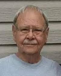 Beth Renner's Instagram, Twitter & Facebook