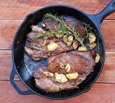 I Like To Cook Steak On A Cast Iron Pan Versus The Grill Because They Come Out Perfectly Medium Rare And Juicy How To Cook Steak Seared Steak Pan Seared Steak