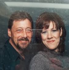 How to find free housing or temporary shelter in Potosi for a homeless  friend?