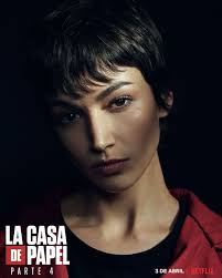 Ursula Corbero Chi E Tokyo Della Casa Di Carta La Cotta Di Tanti Millennial