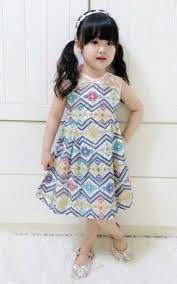 Only rp.150.000 gaun batik imut dan cantik ini bisa anda berikan padanya. 35 Model Baju Batik Anak Perempuan Modern Terbaru 2021
