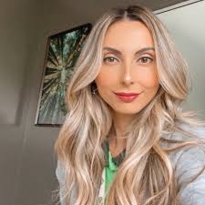 Bruna Marinho (@brunamarinhoo) • Threads, Say more