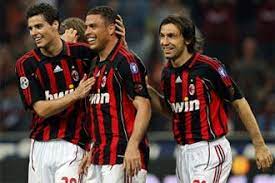 فكرة دوري السوبر الأوروبي هي من بنات افكار فلورينتينو بيريز، وبيريز سيكون هو رئيس مجلس الإدارة المسؤول عن البطولة. Ù…ÙŠÙ„Ø§Ù† ÙŠØ³Ø­Ù‚ Ù…Ø§Ù†Ø´Ø³ØªØ± ÙŠÙˆÙ†Ø§ÙŠØªØ¯ Ø¨Ø«Ù„Ø§Ø«ÙŠØ© Ù†Ø¸ÙŠÙÙ‡ ÙˆÙŠØªØ£Ù‡Ù„ Ù„Ù„Ù†Ù‡Ø§Ø¦ÙŠ