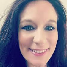 Amy Babin's Instagram, Twitter & Facebook