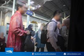 Ipoh to kl sentral schedule. Ktm Komuter Express 2602up Seremban To Kl Sentral By Express Komuter Train Railtravel Station