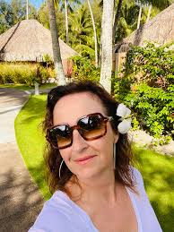 Explore the extraordinary: towering dinosaurs and unique art come to life  among lush greenery. Learn more about Le Bora Bora by Pearl Resorts:  www.leborabora.com Photos by Ken X Tori and Stephane Mailion