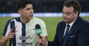 Edson Álvarez habló con David Faitelson sobre el rumor que lo vinculaba con Rayados