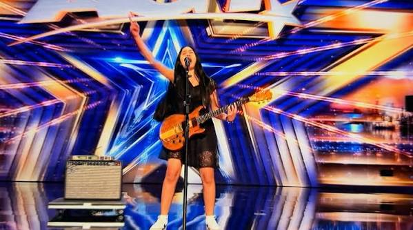 สรุปโอกาส ”น้องเนเน่“ ได้ไป Live Show ของ​ AGT . . หลังจบรอบออดิชั่นของ  America's Got Talent ทั้งหมด 7 สัปดาห์ จากที่เรารู้กันว่า น้องเนเน่  ได้ผ่านรอบออดิชั่นแบบสร้างปรากฎการณ์ที่อาจไม่เคยมีใครทำมาก่อน  แต่รอบออชิดั่นสำหรับ AGT ซีซั่นนี้ไม่เพียงพอ ...
