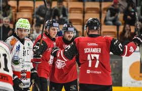 Düstere Aussichten für den EV Dingolfing: Jetzt braucht es ein  Eishockey-Wunder