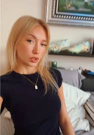 Alexandria Hurley's Instagram, Twitter & Facebook