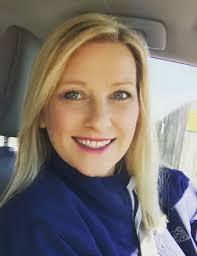 Cleo Burgess's Instagram, Twitter & Facebook