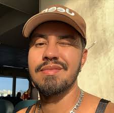 GABE (@gabephase) • Instagram photos and videos