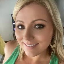 Brett Capstick's Instagram, Twitter & Facebook