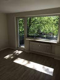 Alle räume sind mit eichenparkettboden ausgestattet. 3 Zimmer Wohnung Zu Vermieten Boockholtzstrasse 4 22880 Wedel Pinneberg Kreis Mapio Net