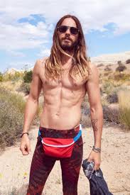 Ranveer singh is not one to shy away from fashion, no matter how bizarre and in his latest post the bajirao mastani actor can be seen channeling major jared leto and gucci head, alessandro michele. Jared Leto Starportrat News Bilder Gala De