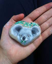 Easy Diy Project For Father S Day Or Mother S Day Koala Face Painted On A Koala Shaped Rock Pebble Koala Painting Koala Bear Painting Pets Rock