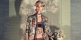 Открыть страницу «zara» на facebook. Zara S Online Store Online Shopping The Weekend Edition