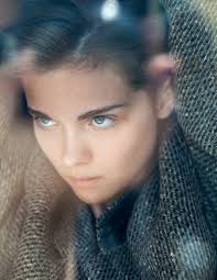 Anya Summers, una joven modelo que va para top