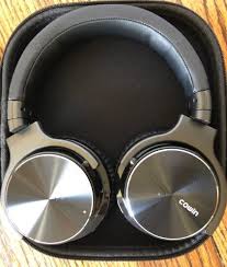 While the differences aren't that stark, they might be enough for some potential buyers to pull the trigger. Cowin E7 Pro 2018 Upgraded Active Noise Cancelling Headphones Review