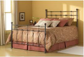 Bedspreads can be quilted or not to suit your taste. Bedspread With Foot Board