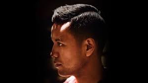 Model potongan rambut yang pas untuk pria berambut tipis adalah short spike. 4 Gaya Rambut Pria Ini Bakal Makin Hits Di Tahun 2018 Tribun Solo