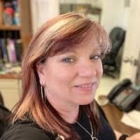 Darlene Staples's Instagram, Twitter & Facebook