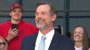 Peter Krause Talks New Family Drama ‘Line of Fire’ on TODAY